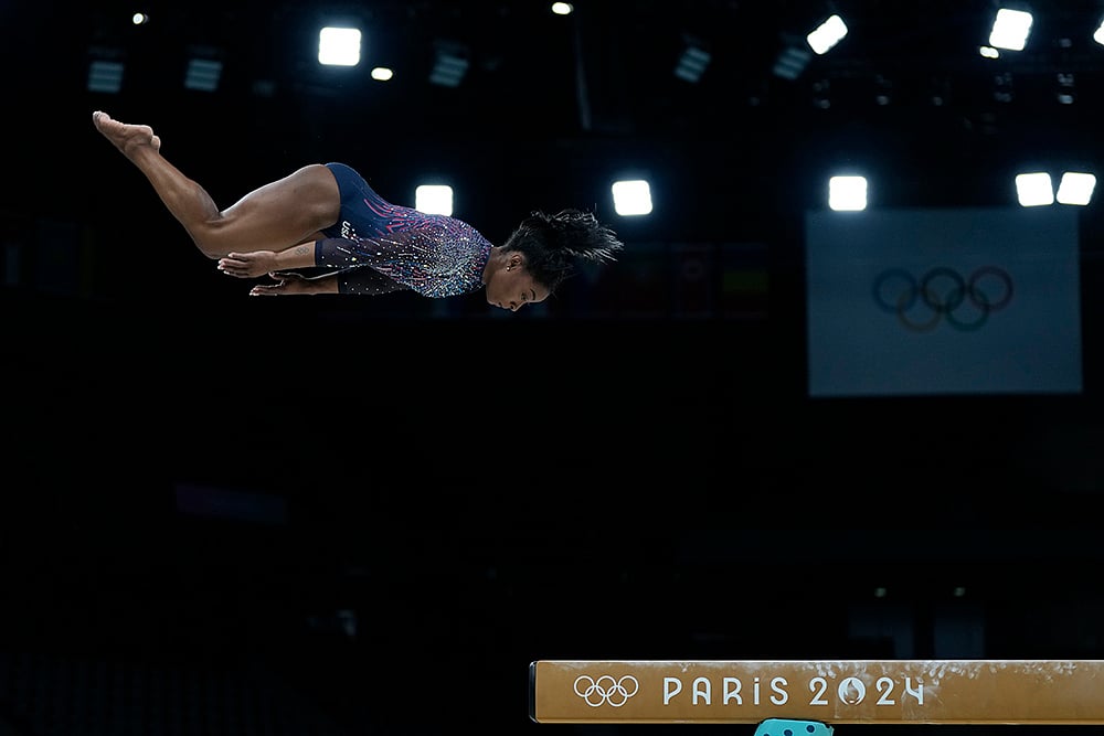 | Photo: AP/Francisco Seco : Simone Biles of the United States